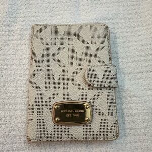 Michael Kors passport holder